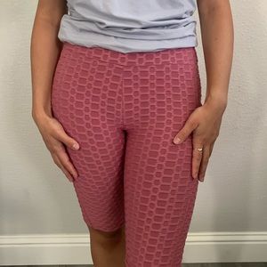 BUTT LIFTING BIKER SHORTS